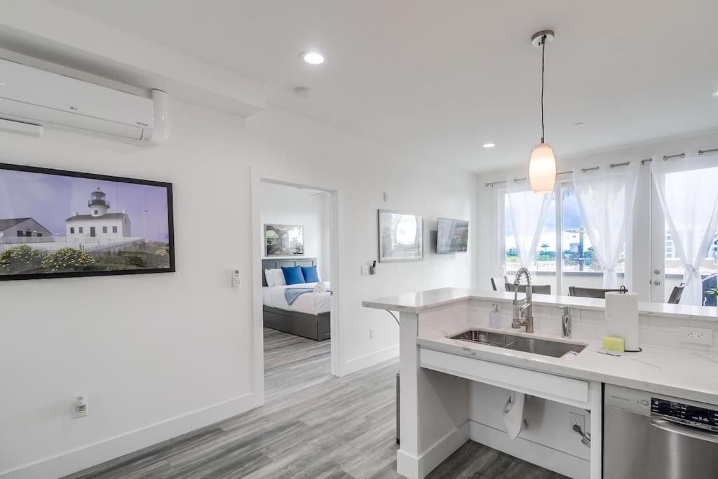 Park Blvd Paradise 301 Ada Compliant With A Spa San Diego Exterior foto